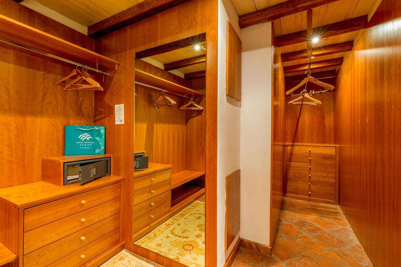 Hotel Sporting Porto Rotondo Esterno foto