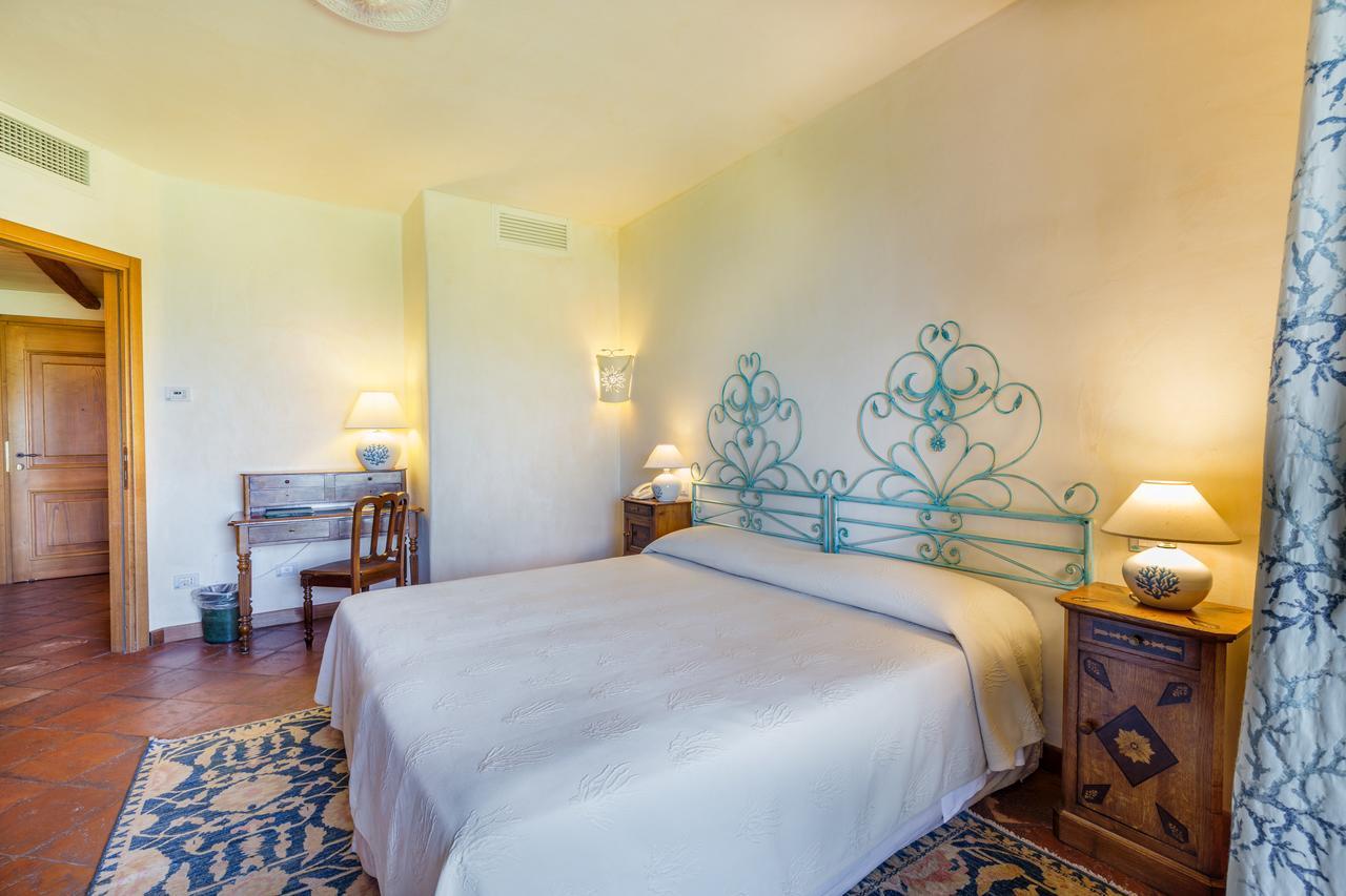 Hotel Sporting Porto Rotondo Esterno foto