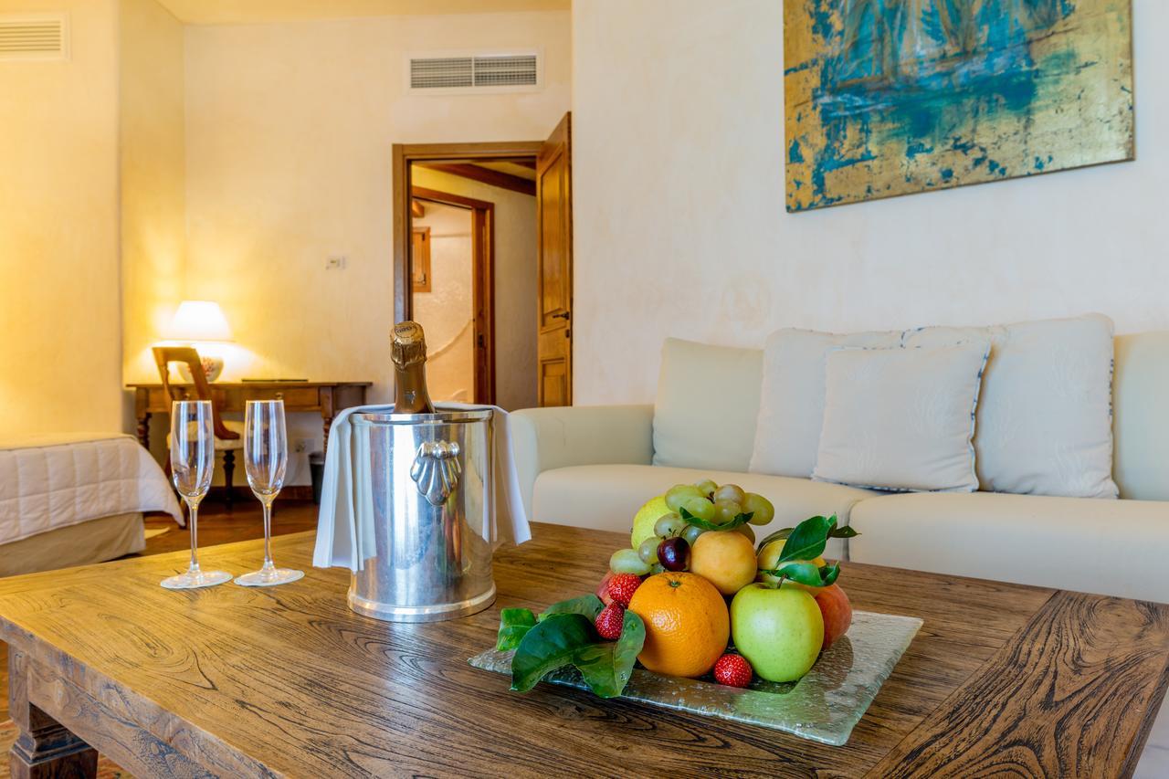 Hotel Sporting Porto Rotondo Esterno foto