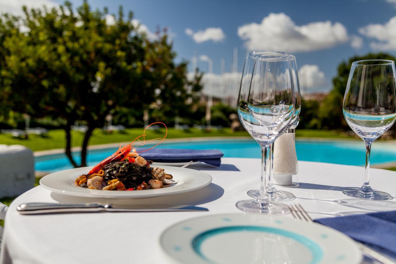 Hotel Sporting Porto Rotondo Esterno foto